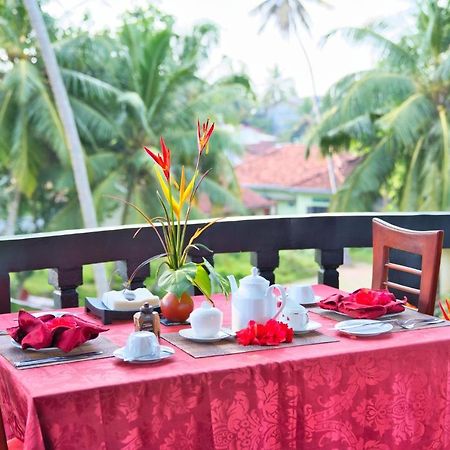 Sri Lancashire Guest House Bentota Exterior photo